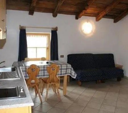Casa Francisi - Lorenza Roulette Ξενοδοχείο 5*